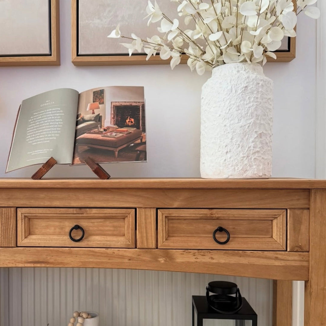 Classic Console Pinewood Table