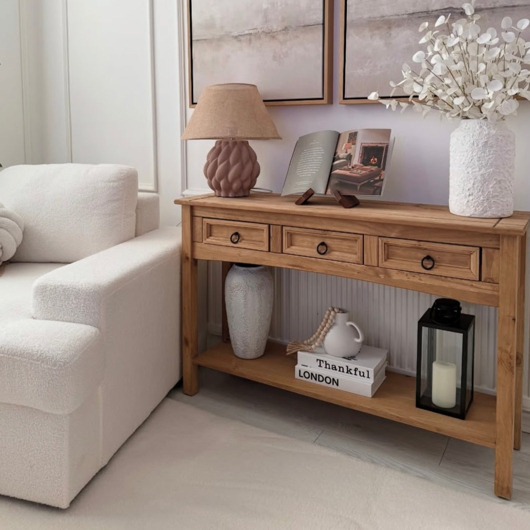 Classic Console Pinewood Table